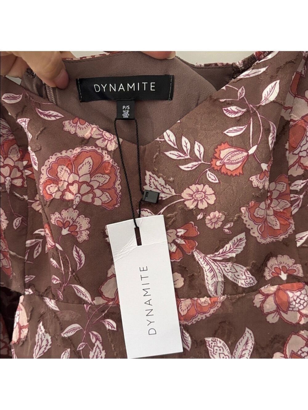 *Dynamite Brown Floral Cutout Puff Sleeve Ruffle Hem Mini Dress NWT Small 0573 - Picture 4 of 10